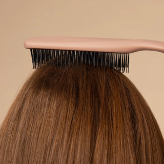 Kitsch Scalp Renewal Brush in Terracotta