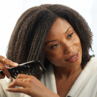 African Pride Moisture Miracle Coconut Oil & Baobab Oil Leave-In Cream 425g